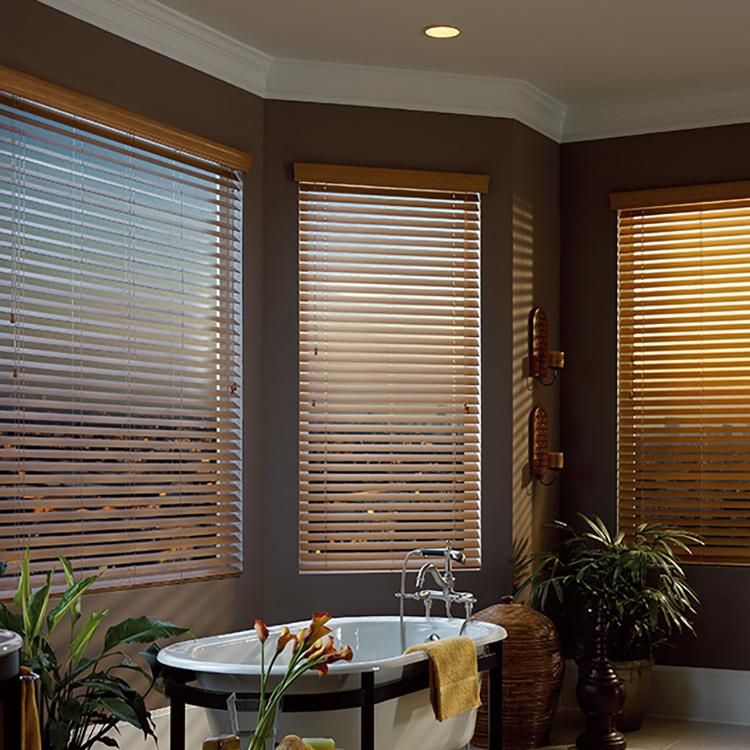 High Quality Classical Luxury Wood Venetian Blind for Home or Office Decoration French Window