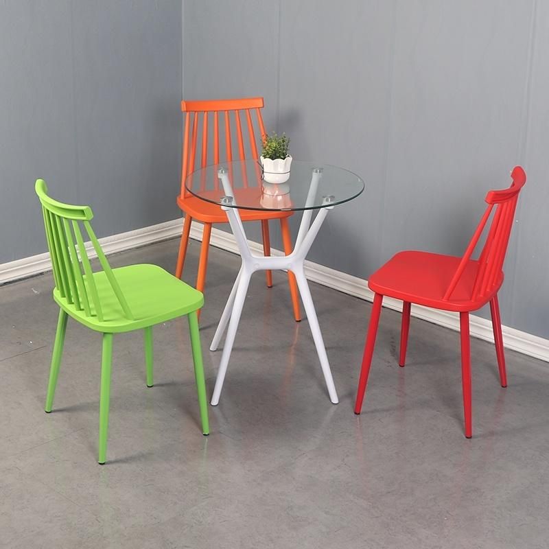 Morden Nordic Picnic Plastic Stool Dining Room Chair Set