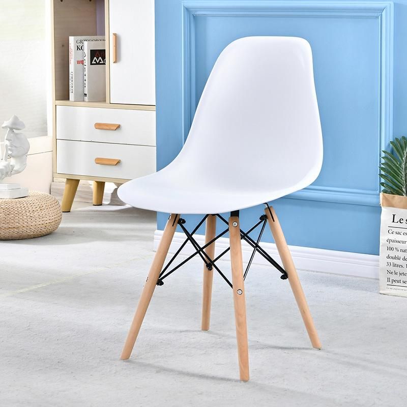 Cafe Furniture Chair Newest Wooden Legs Chairs Kursi Red PP Plastic Eiffel Chair Plastic Chair Dining