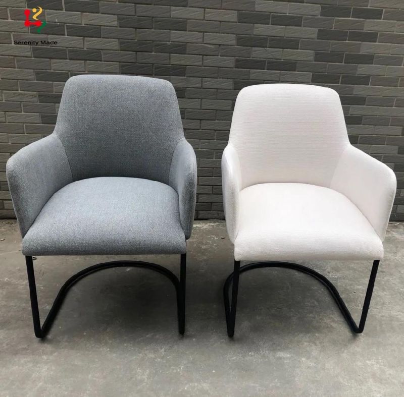 Fashion Design Living Room Apartment Furniture Metal Leg Fabric Upholstery Lounge Modern Dining Chair