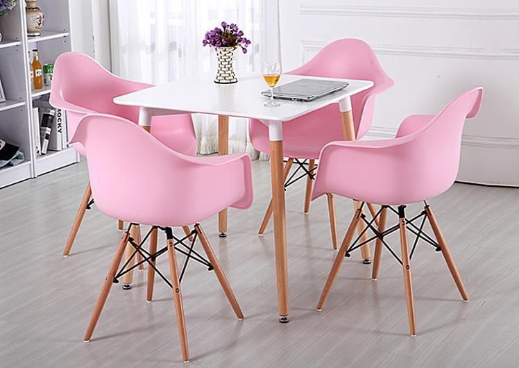 Hotsale Modern Color Optional Plastic PP Armrest Back Chair with Beech Wooden Legs for Dining Room