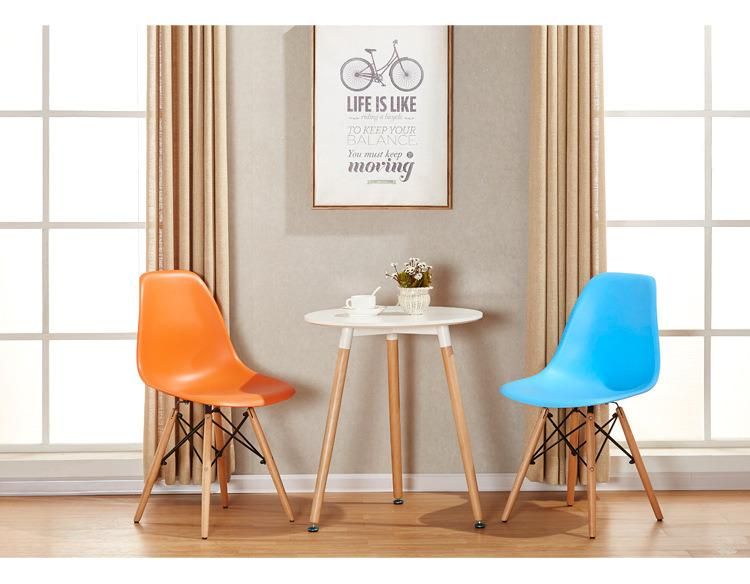 Fast Shipment Wholesale Hot Selling Wooden Leg Modern Nordic Plastic Eames Dining Chair