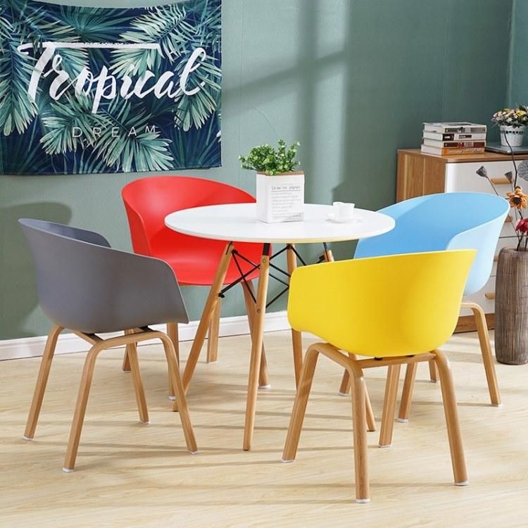 Wholesale Dining Chairs Modern Luxury Chairs PP Plastic Metallic Frame Dinning Chair Metal Leg Plastic Chair with Armrest