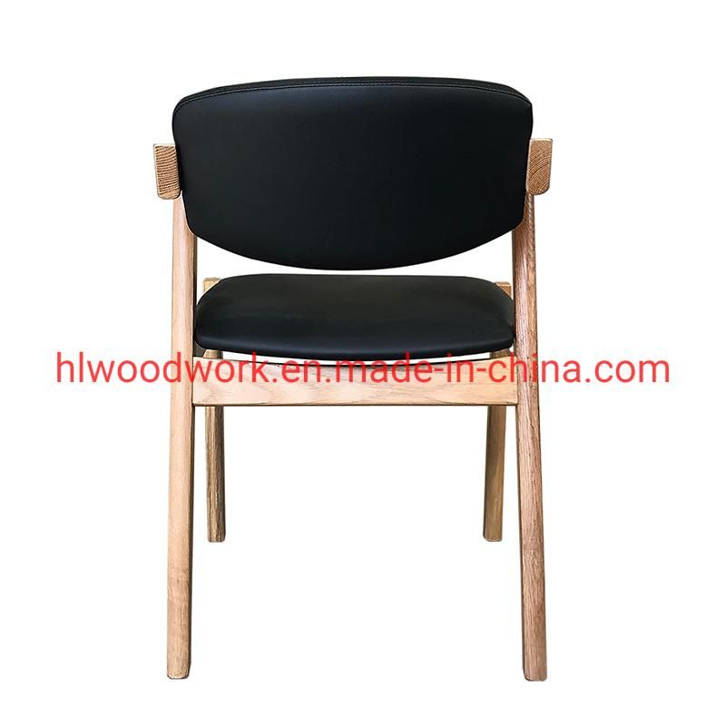 Office Furniture Oak Wood Z Chair Oak Wood Frame Natural Color Black PU Fabric Cushion and Back Dining