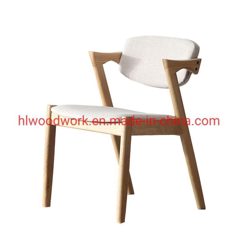 Morden Furniture Oak Wood Z Chair Oak Wood Frame Natural Color White Fabric Cushion and Back Dining Chair Coffee Shop Chair