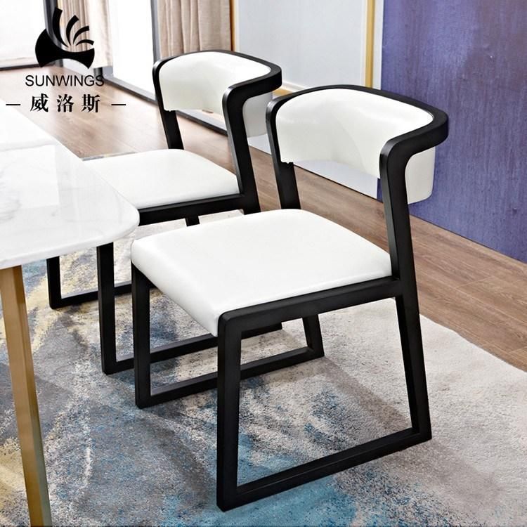 Nordic Hotel Furniture Fashion/Scandinavian Dining Room Chair for Restaurant Leather/Fabric Seat