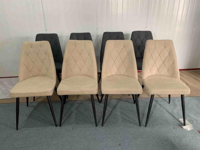 Factory Directly Wholesale Common Fabric Dining Chair with Black Powder Coating Legs